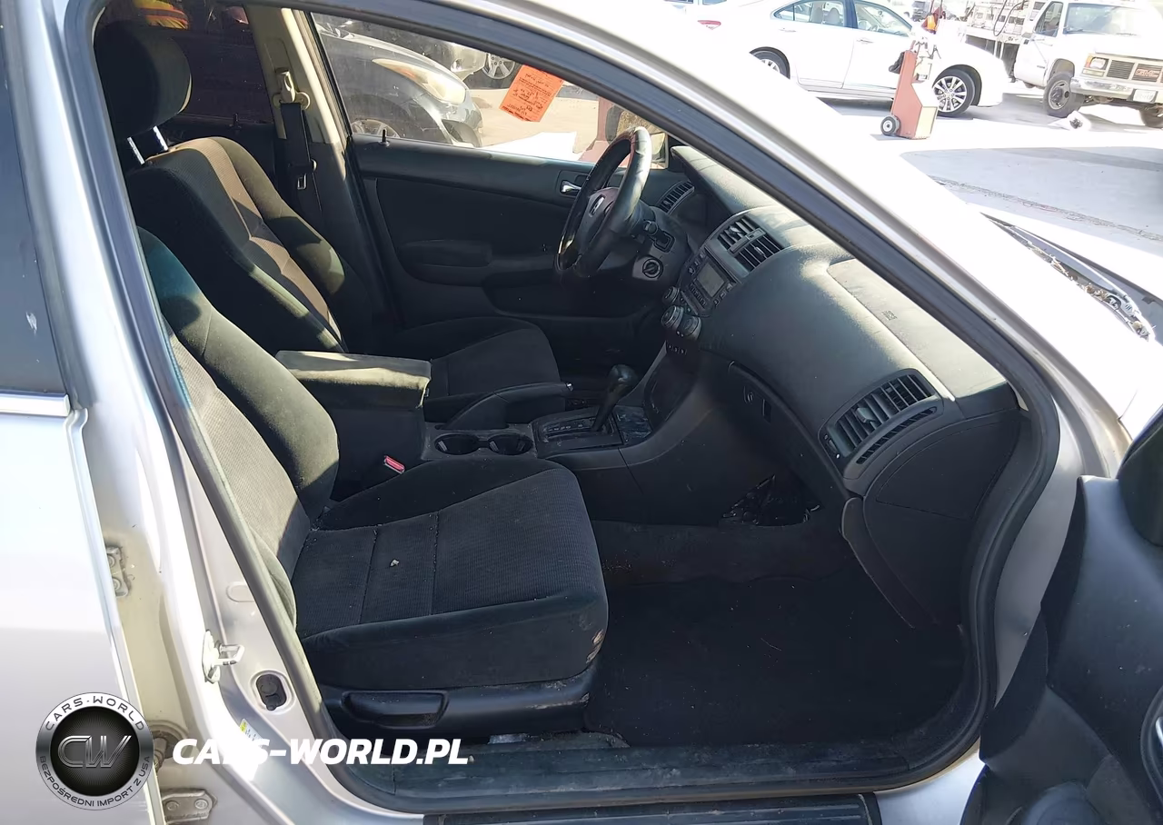 2005 Honda Accord 2.4 Lx VIN:3HGCM56455G705339 - 5