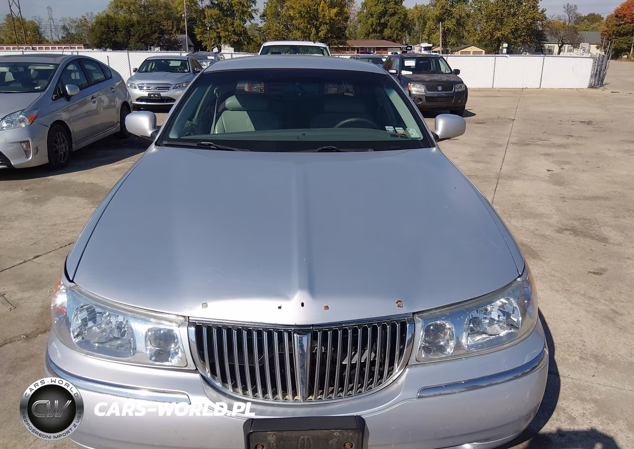 1999 Lincoln Town Car Executive VIN:1LNHM81W0XY714050 - 6