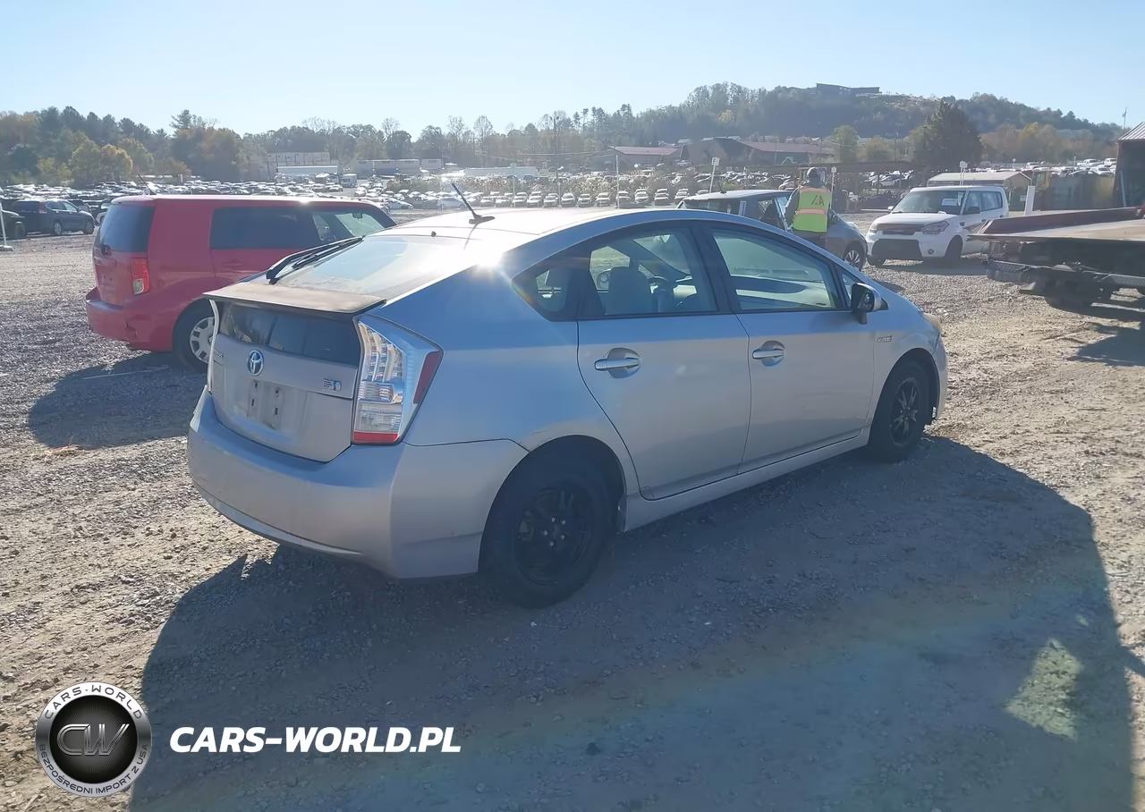 2010 Toyota Prius Iii VIN:JTDKN3DU7A0035080 - 4