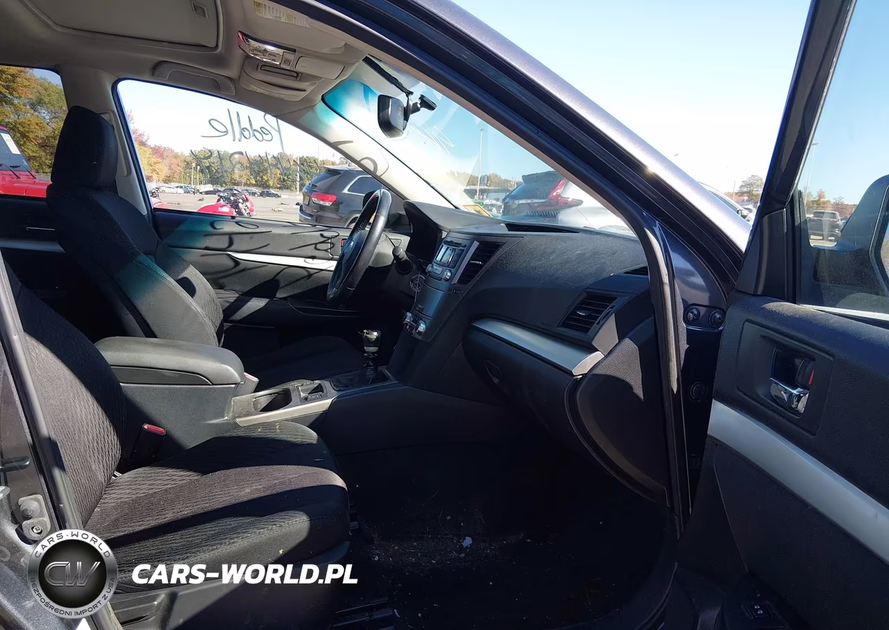 2012 Subaru Outback 2.5I Premium VIN:4S4BRBGC4C1234923 - 5