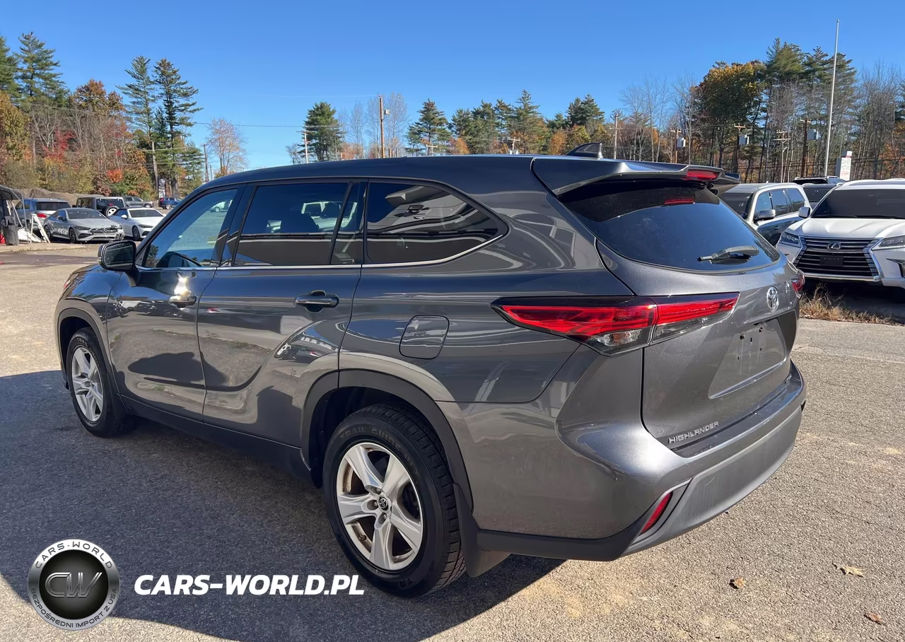 2020 Toyota Highlander Le VIN:5TDBZRBHXLS013491 - 3