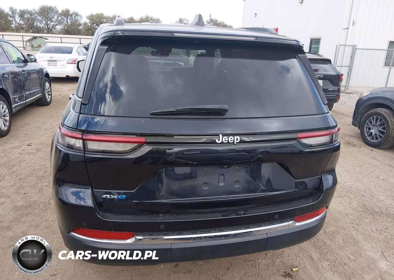 2024 Jeep Grand Cherokee 4Xe VIN:1C4RJYB66RC125097 - 16