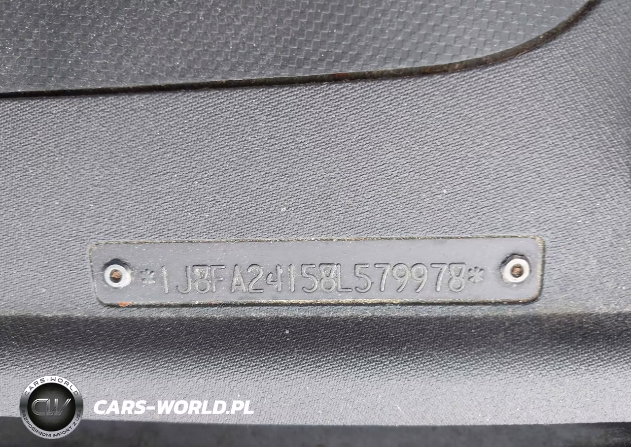 2008 Jeep Wrangler X VIN:1J8FA24158L579978 - 9
