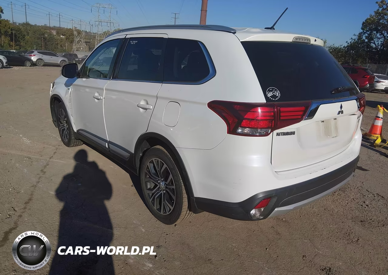 2016 Mitsubishi Outlander Gt VIN:JA4JZ4AX5GZ010021 - 3