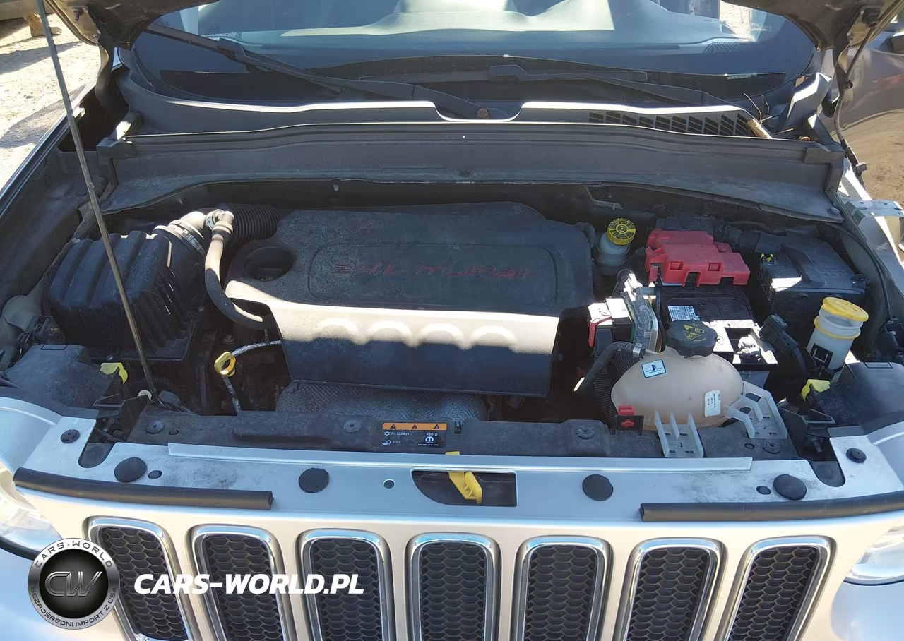 2018 Jeep Renegade Limited VIN:ZACCJBDB1JPH06570 - 10