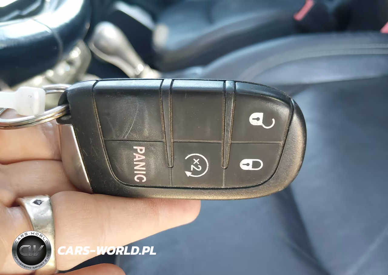 2018 Jeep Renegade Limited VIN:ZACCJBDB1JPH06570 - 11