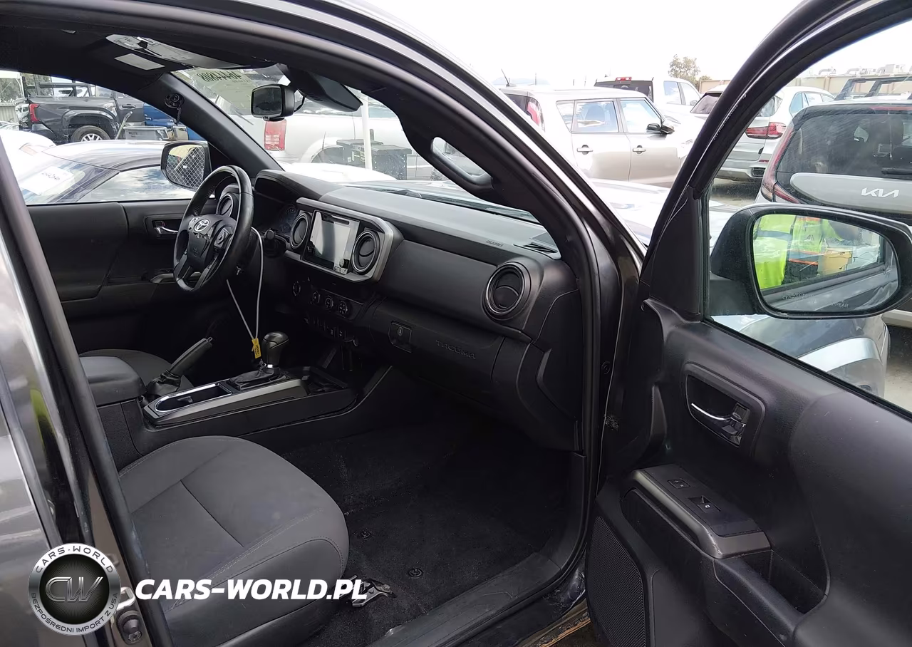 2019 Toyota Tacoma Trd Sport VIN:3TMAZ5CNXKM111010 - 5