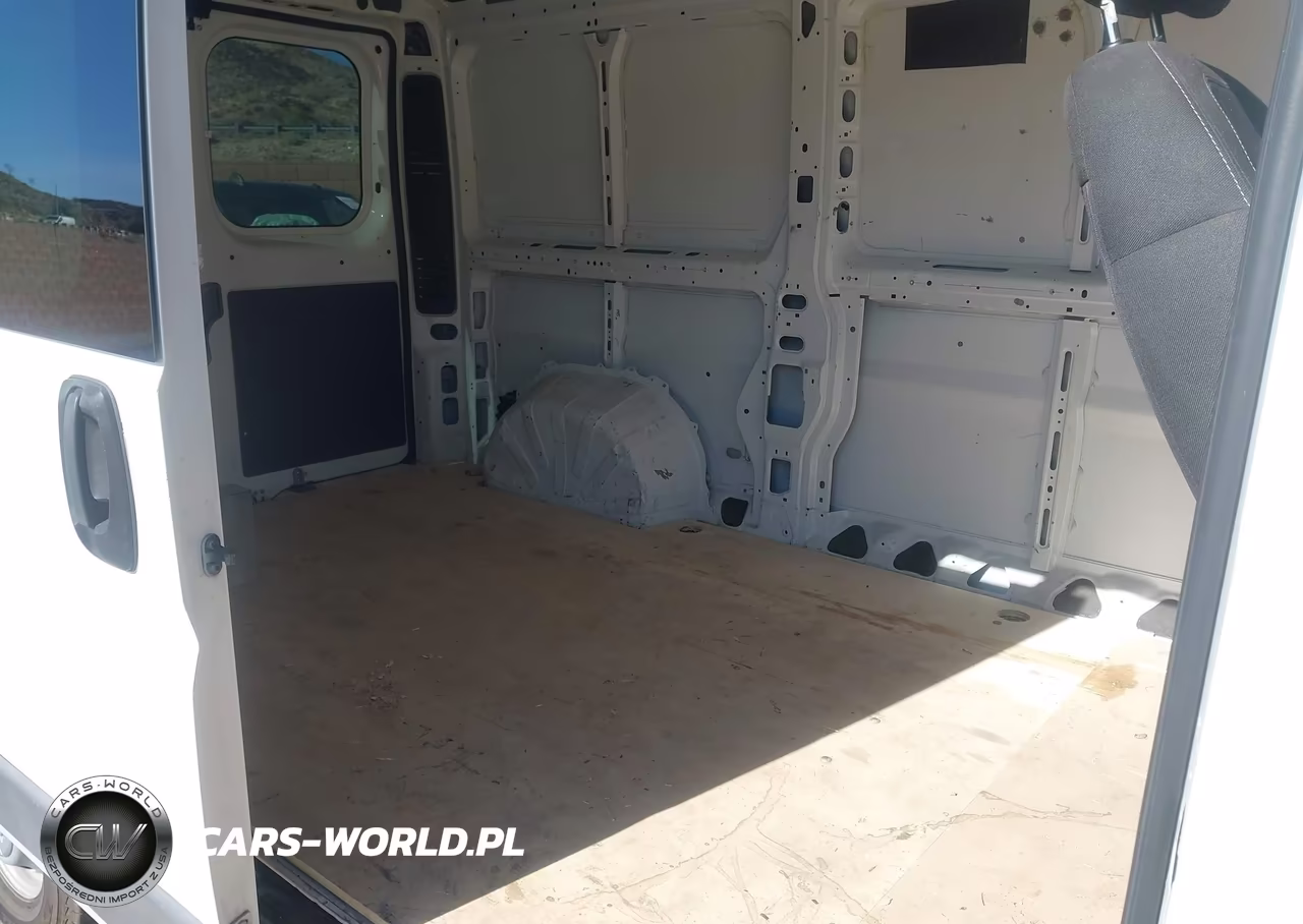 2015 Ram Promaster 1500 Low Roof VIN:3C6TRVAG1FE517634 - 8