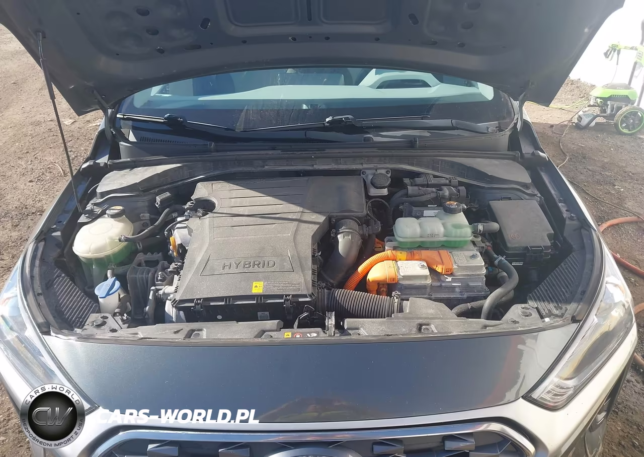2020 Hyundai Ioniq Hybrid Blue VIN:KMHC65LC0LU220469 - 10