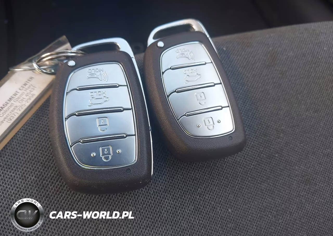 2020 Hyundai Ioniq Hybrid Blue VIN:KMHC65LC0LU220469 - 11
