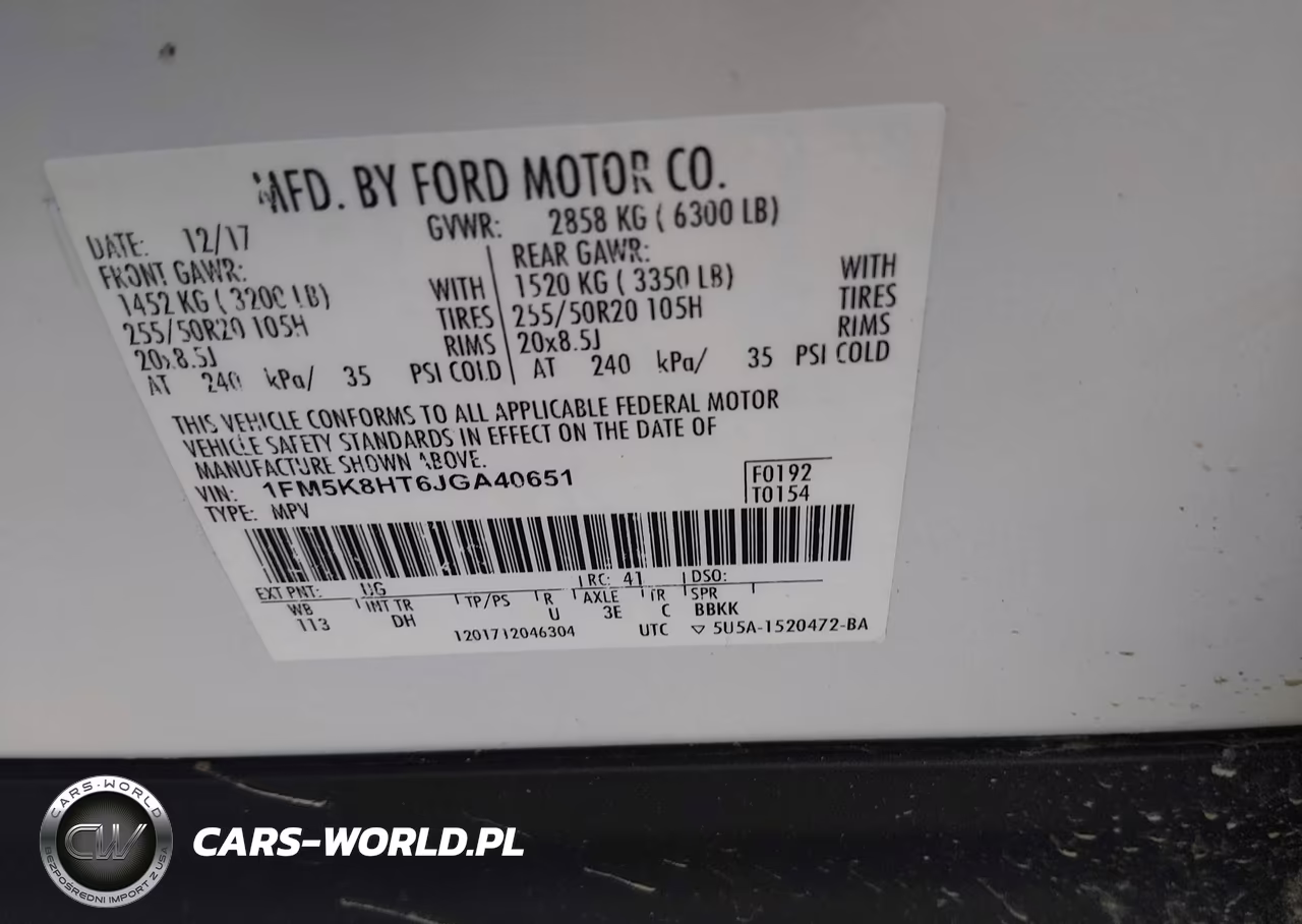 2018 Ford Explorer Platinum VIN:1FM5K8HT6JGA40651 - 9