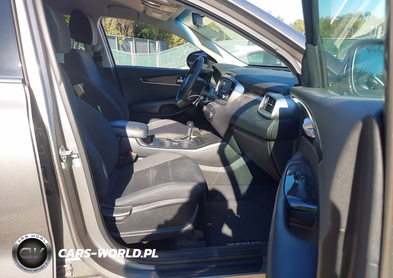 2017 Kia Sorento 2.4L Lx VIN:5XYPGDA34HG323175 - 5