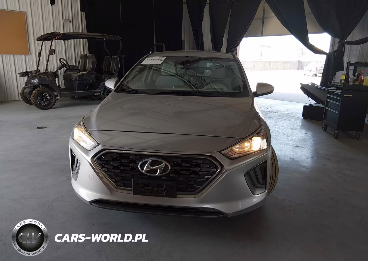 2020 Hyundai Ioniq Hybrid Blue VIN:KMHC65LC9LU220714 - 17