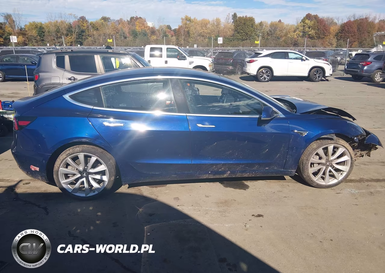2018 Tesla Model 3 Long Range-Mid Range VIN:5YJ3E1EA8JF053005 - 15