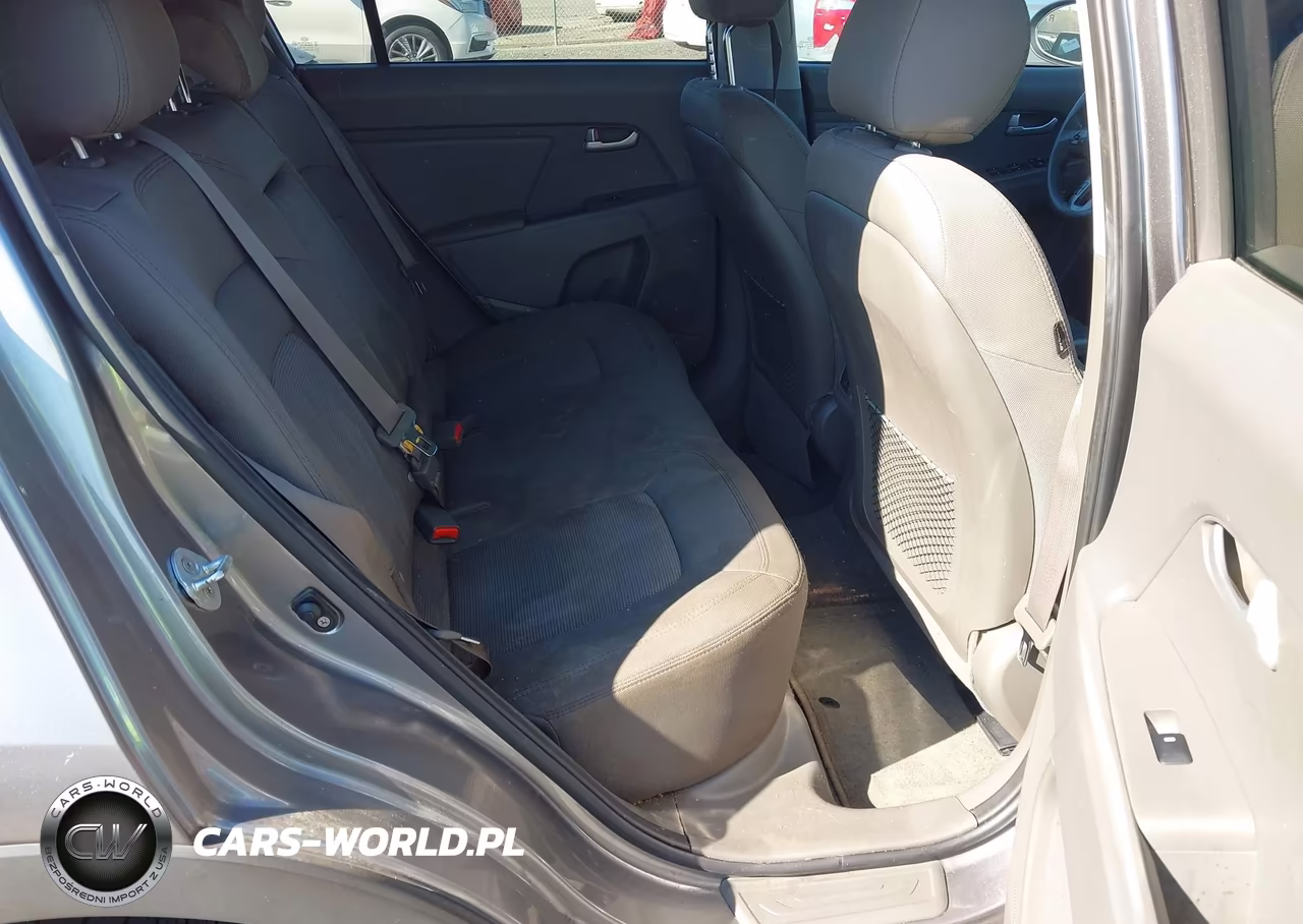 2016 Kia Sportage Lx VIN:KNDPB3AC4G7816861 - 8