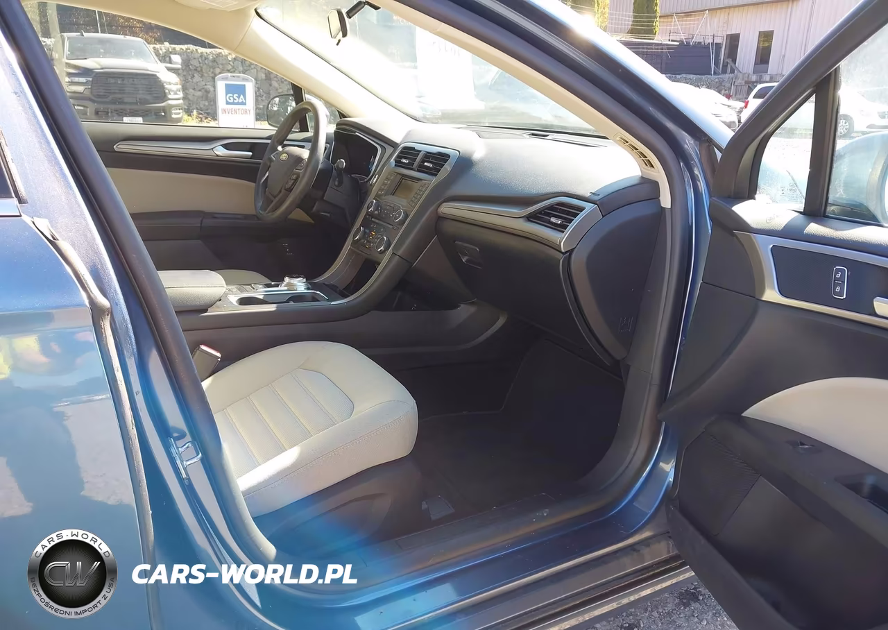 2018 Ford Fusion Hybrid S VIN:3FA6P0UU4JR254322 - 5