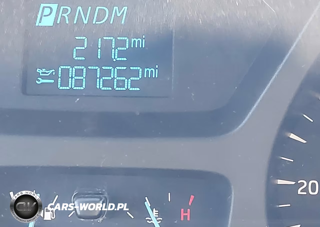 2019 Ford Transit-150 VIN:1FTYE1ZM9KKB43083 - 20
