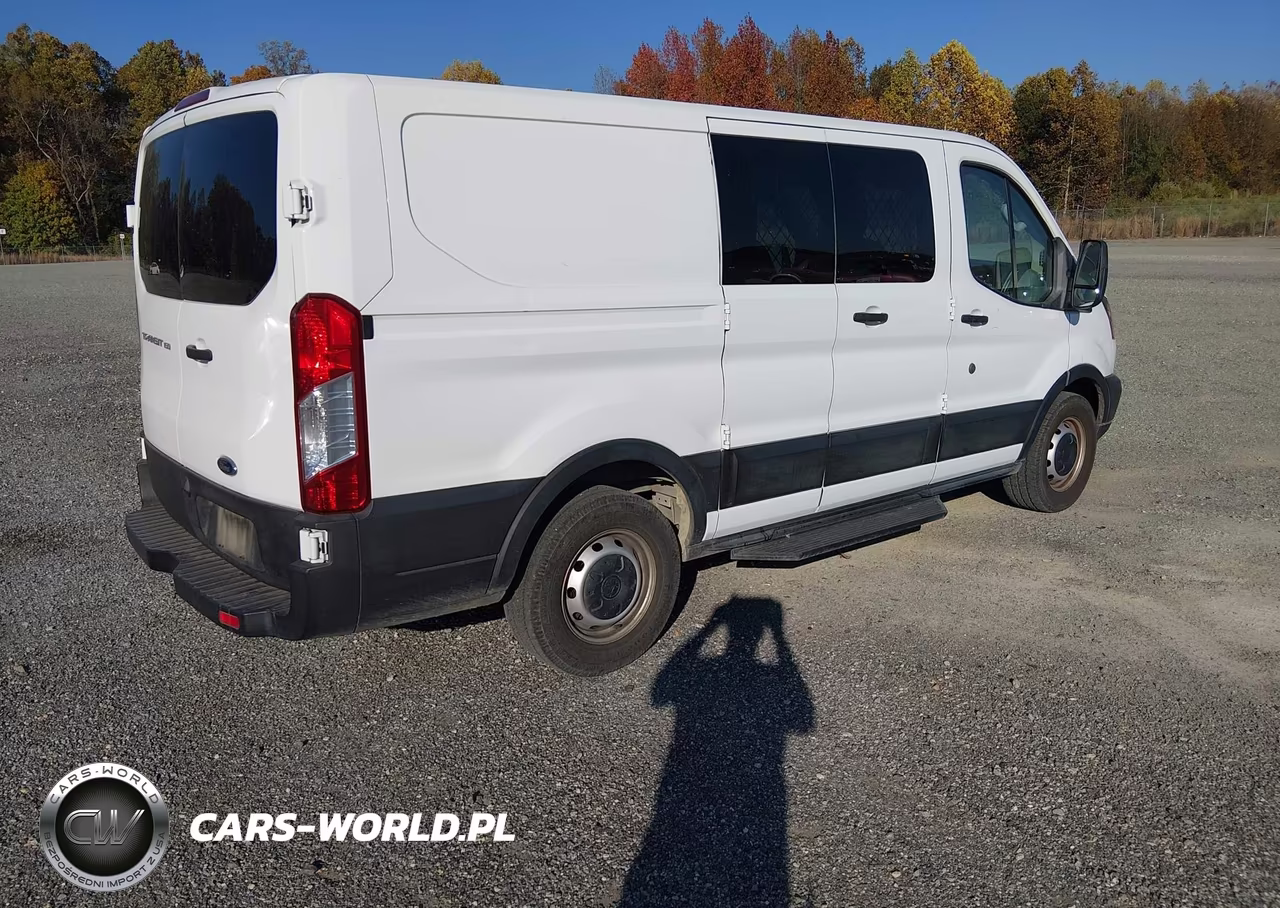 2019 Ford Transit-150 VIN:1FTYE1ZM9KKB43083 - 4
