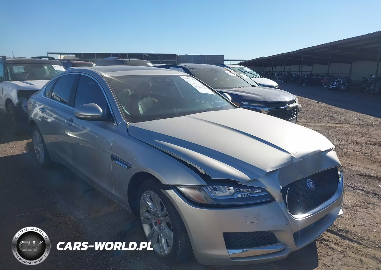 2016 Jaguar Xf 35T Premium VIN:SAJBJ4BVXGCY23566 - 1
