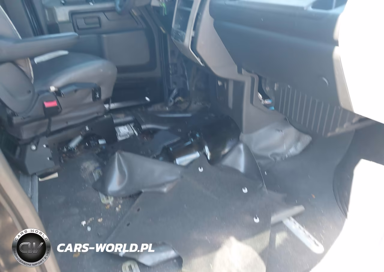 2016 Mobility Ventures Mv-1 VIN:57WMD2C63GM100433 - 19