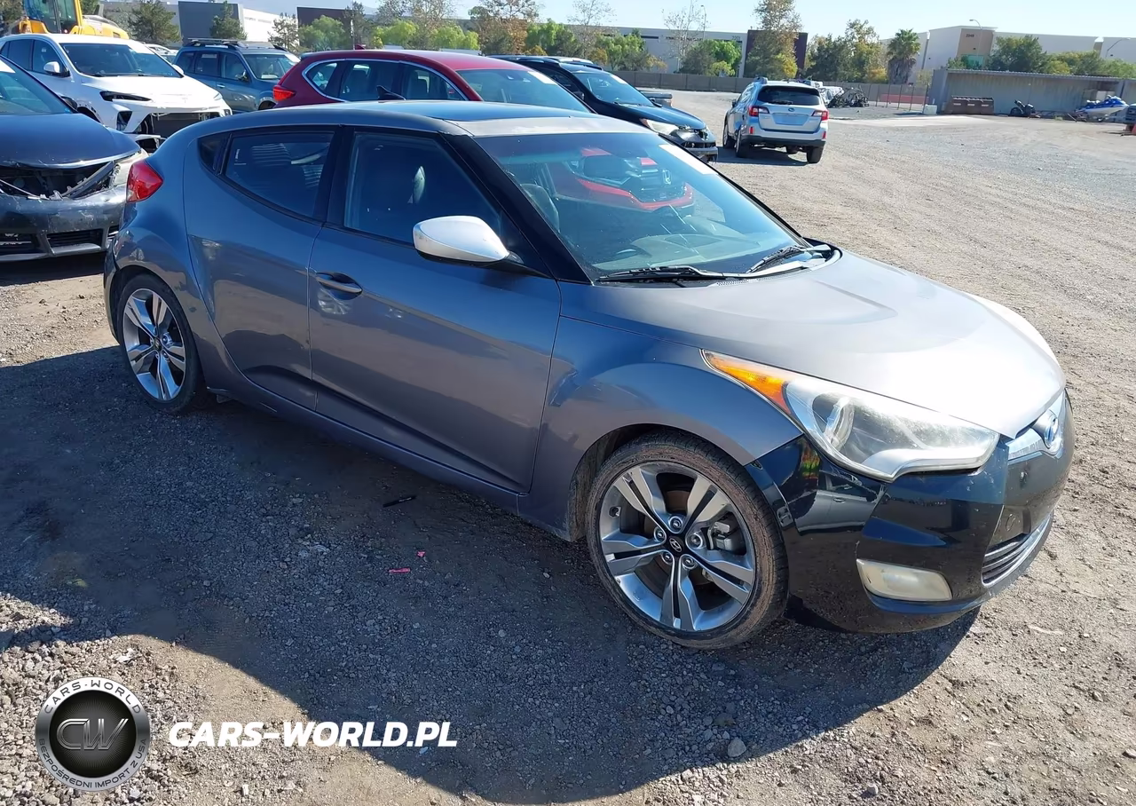 2016 Hyundai Veloster VIN:KMHTC6AD3GU258097 - 1