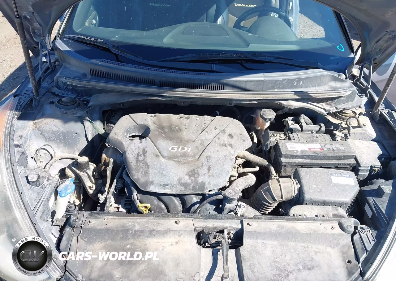 2016 Hyundai Veloster VIN:KMHTC6AD3GU258097 - 10