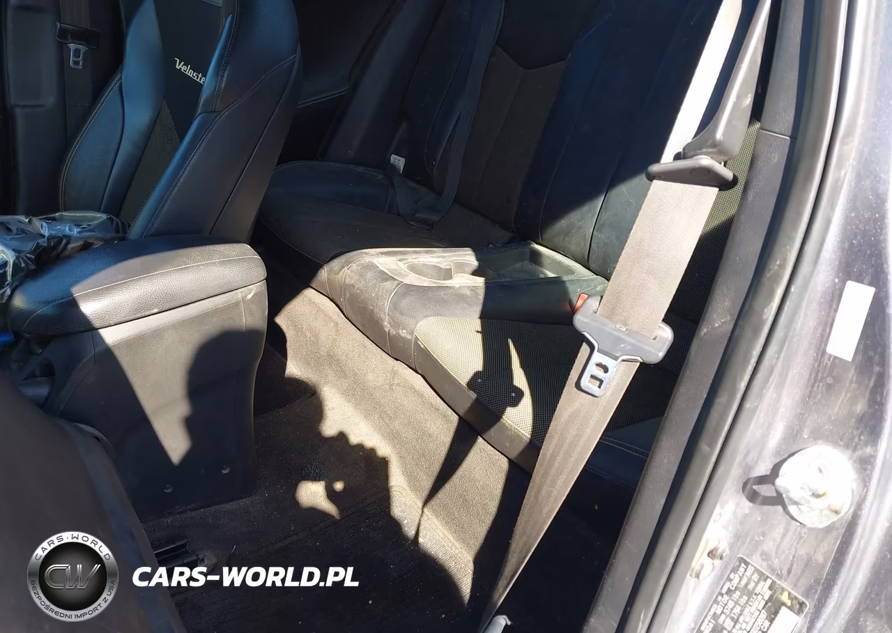 2016 Hyundai Veloster VIN:KMHTC6AD3GU258097 - 8