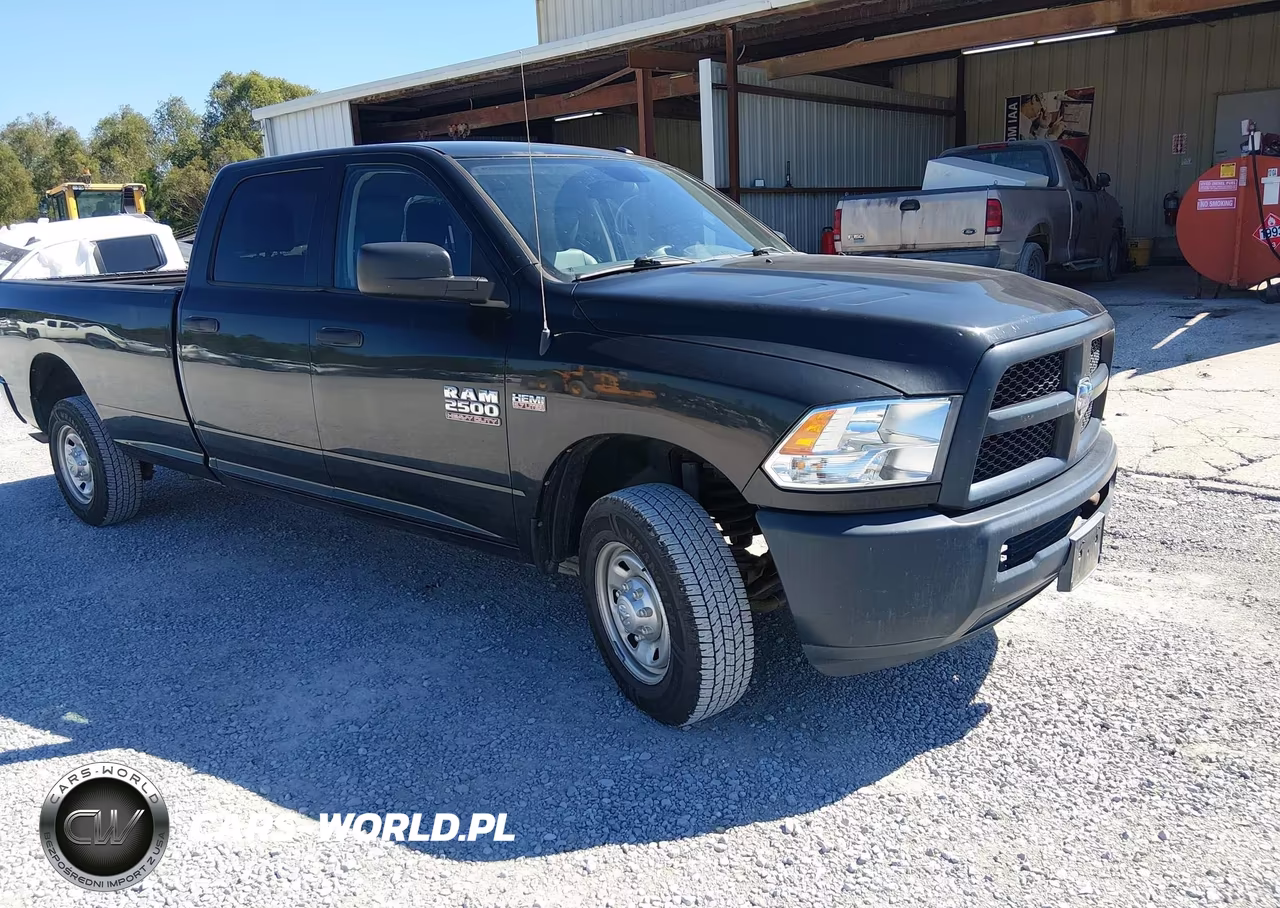 2018 Ram 2500 Tradesman 4X2 8' Box VIN:3C6TR4HT2JG361680 - 1