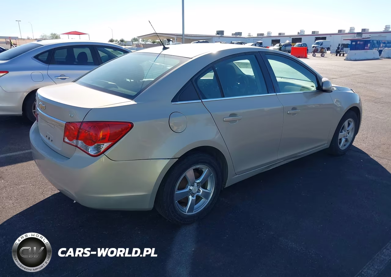 2011 Chevrolet Cruze Lt VIN:1G1PE5S95B7193953 - 4