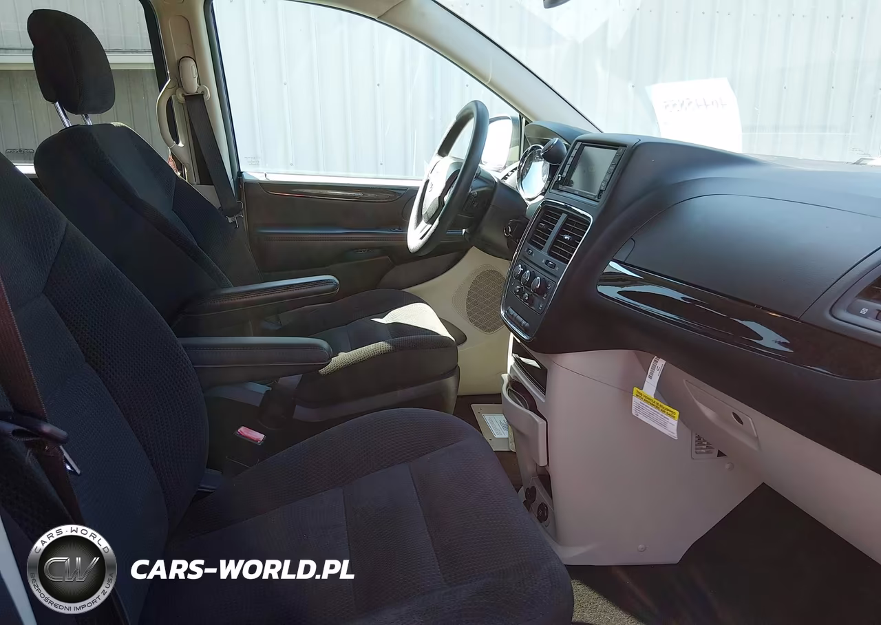 2018 Dodge Grand Caravan Se VIN:2C4RDGBG9JR313019 - 5