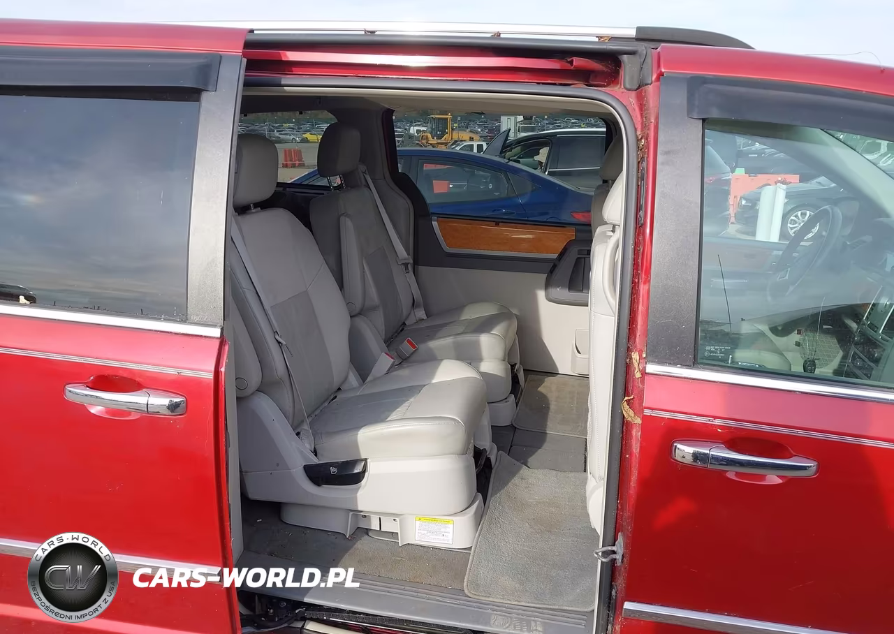 2010 Chrysler Town & Country Limited VIN:2A4RR6DX1AR143029 - 8
