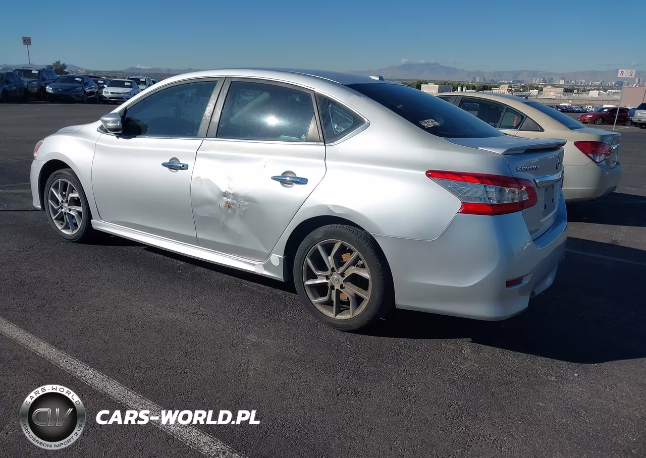2015 Nissan Sentra Sr VIN:3N1AB7AP2FY336432 - 3