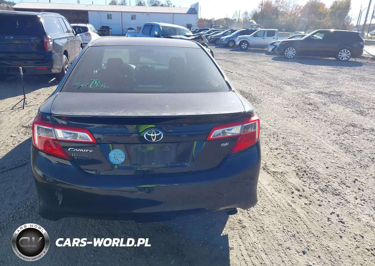2014 Toyota Camry Se VIN:4T1BF1FK8EU734046 - 16