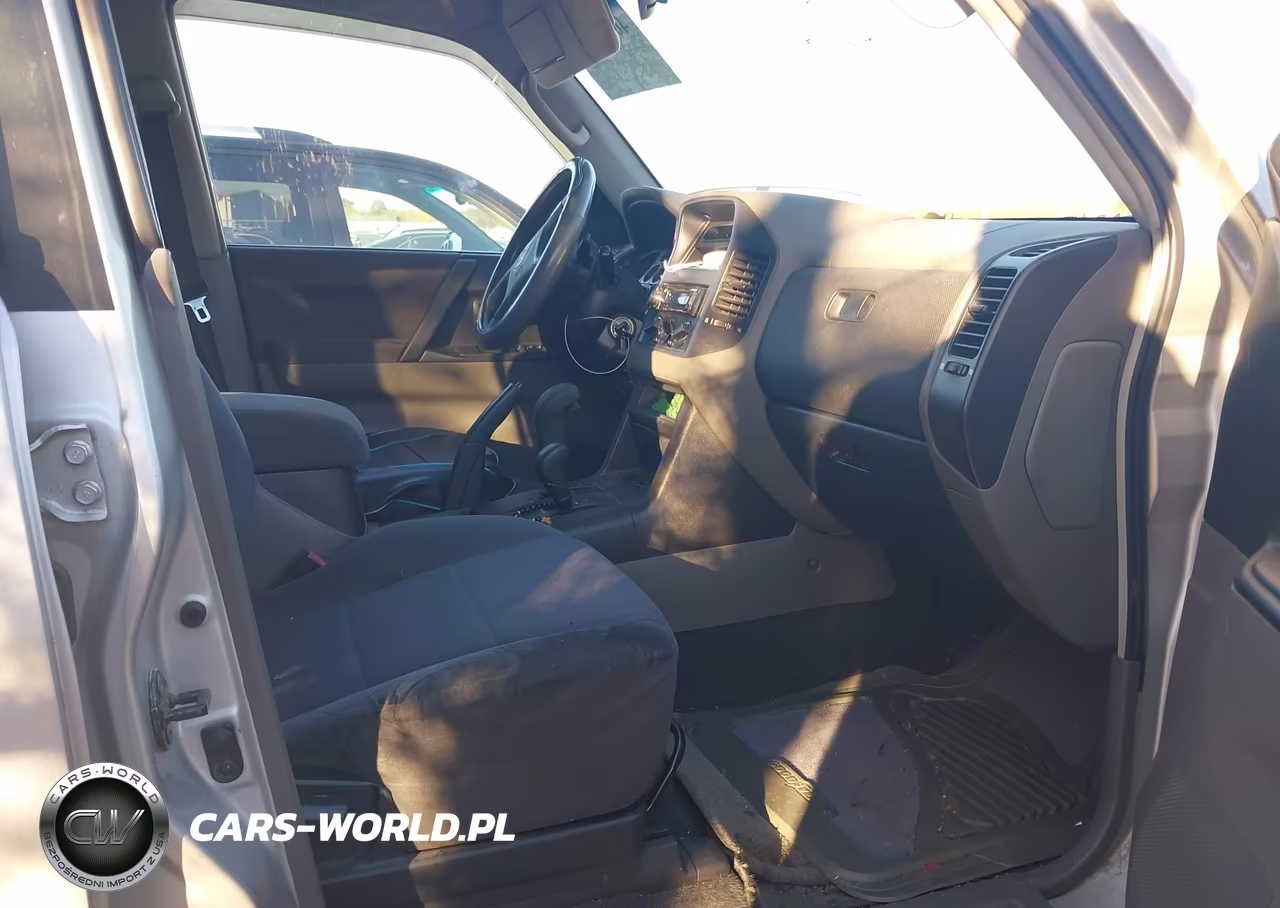 2003 Mitsubishi Montero Xls VIN:JA4NW31S43J029869 - 5