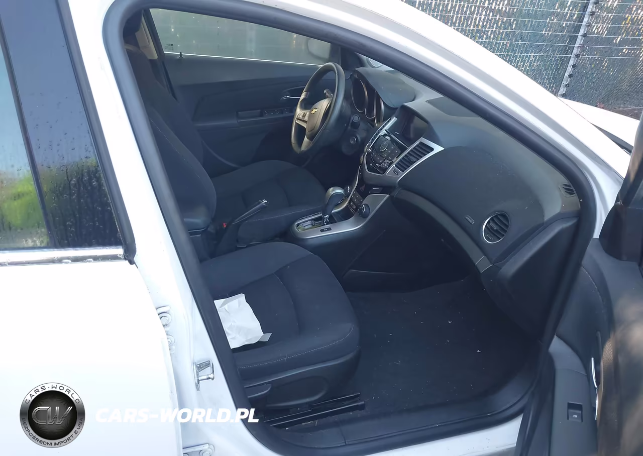 2016 Chevrolet Cruze Limited 1Lt Auto VIN:1G1PE5SB7G7181216 - 5