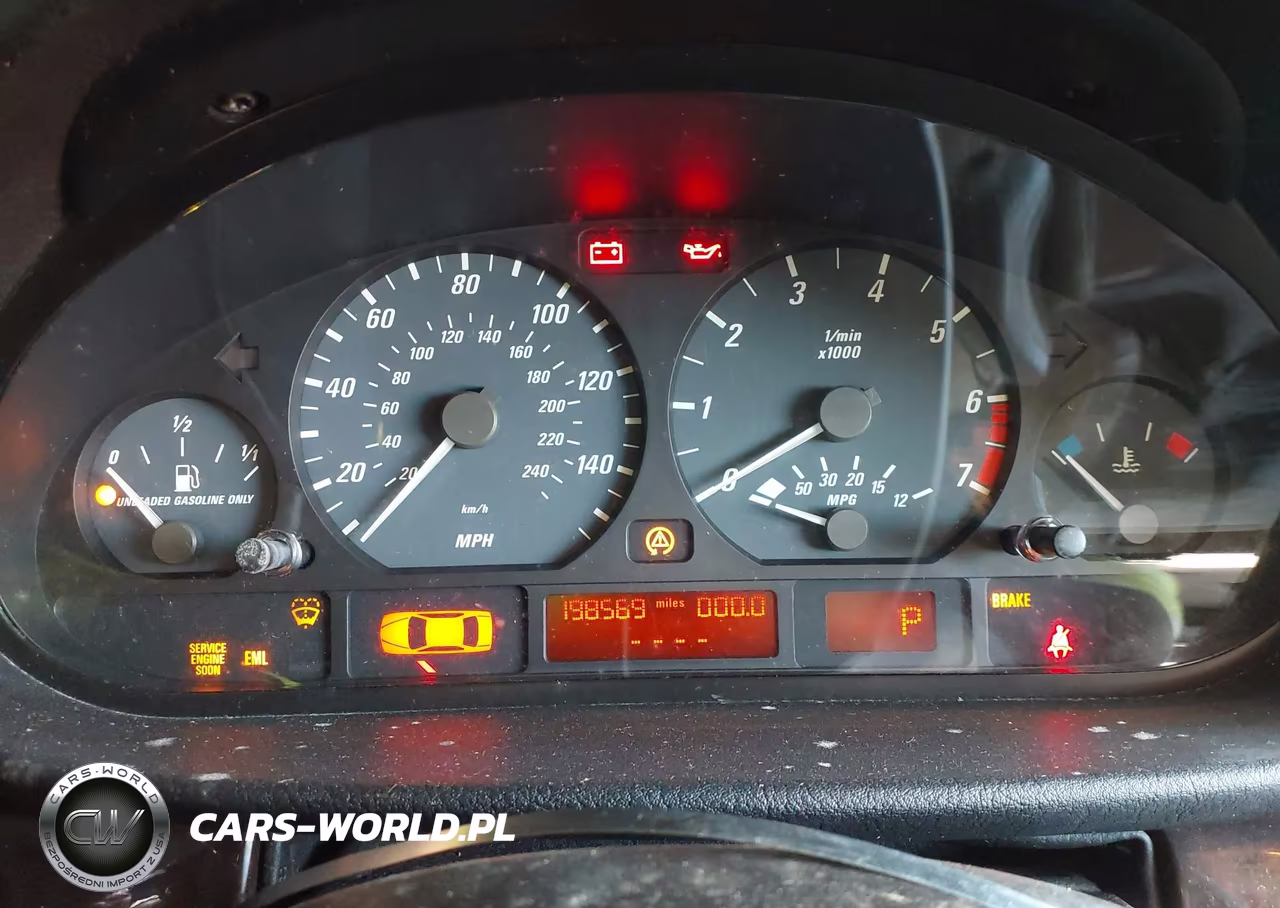2002 BMW 325Ci VIN:WBABN33472PG54062 - 7