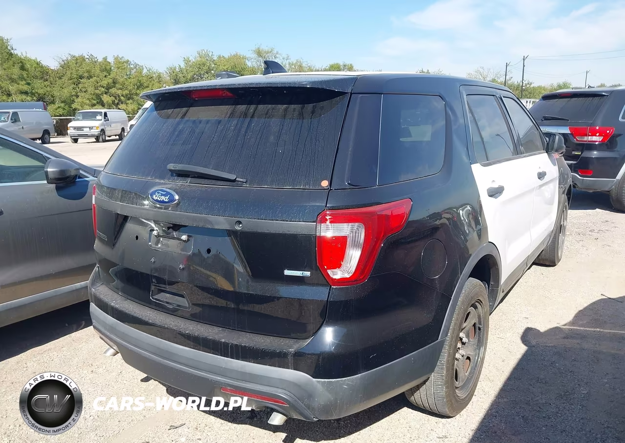 2016 Ford Utility Police Interceptor VIN:1FM5K8AR9GGD16456 - 4
