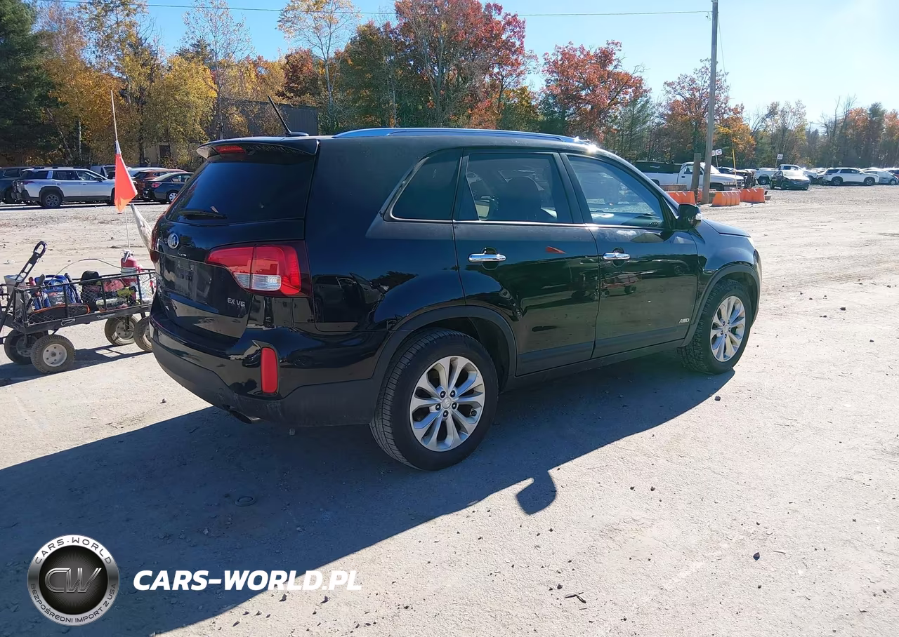 2015 Kia Sorento Ex V6 VIN:5XYKUDA7XFG597614 - 4