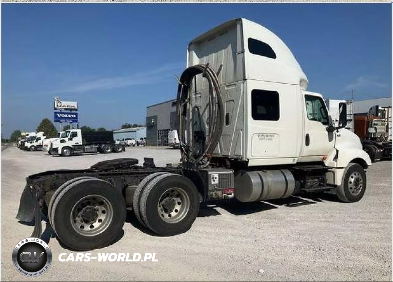 2018 International Lt VIN:3HSDZAPR1JN438270 - 4