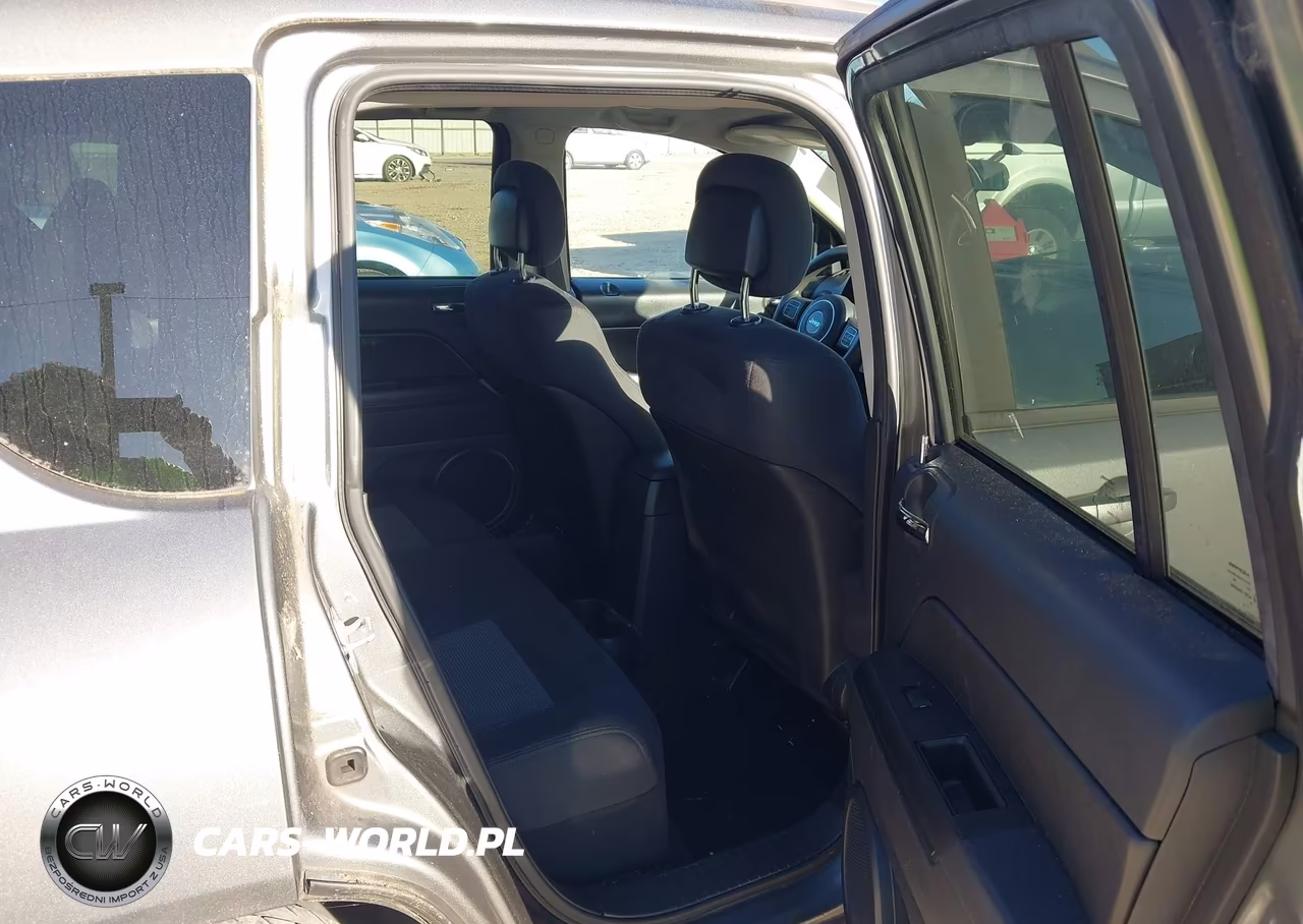 2012 Jeep Compass Sport VIN:1C4NJCBA6CD677514 - 8