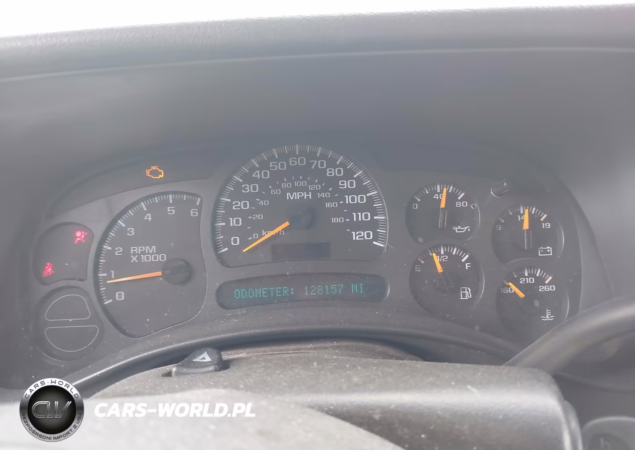 2004 Chevrolet Silverado 1500 Work Truck VIN:1GCEC14T84Z305223 - 7
