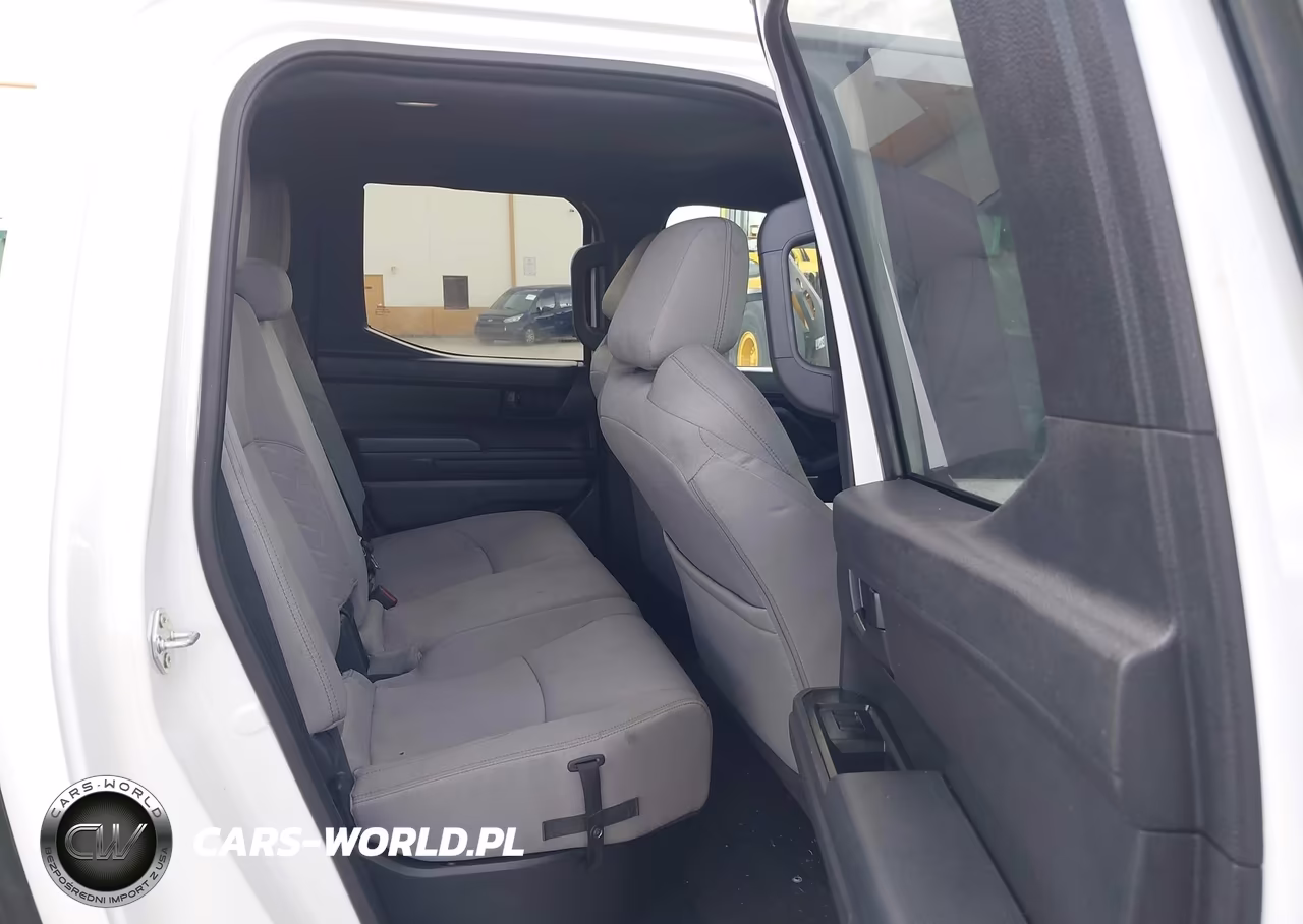 2025 Toyota Tacoma Sr5 VIN:3TYKB5FN8ST029205 - 8
