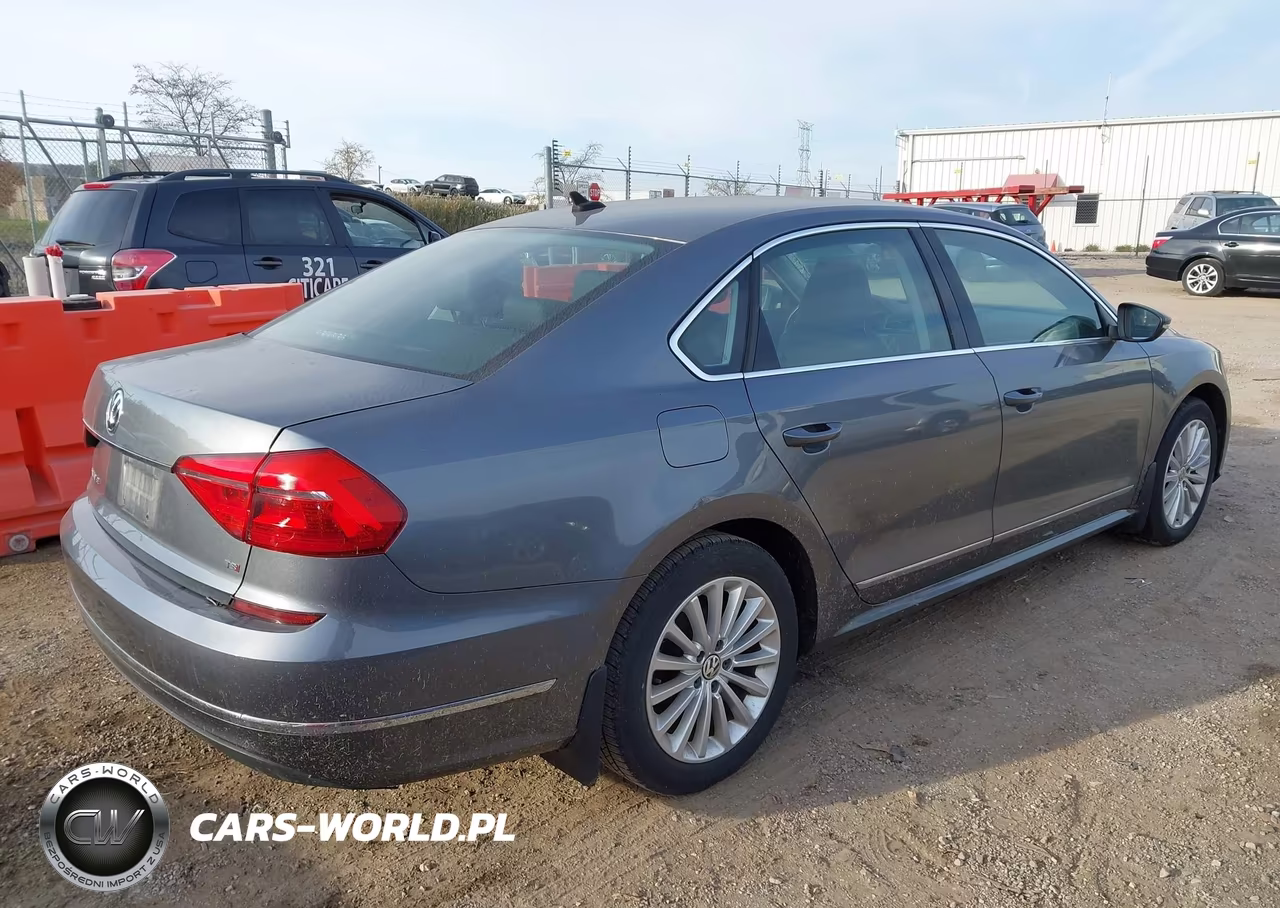 2016 Volkswagen Passat 1.8T Se VIN:1VWBT7A31GC034598 - 4