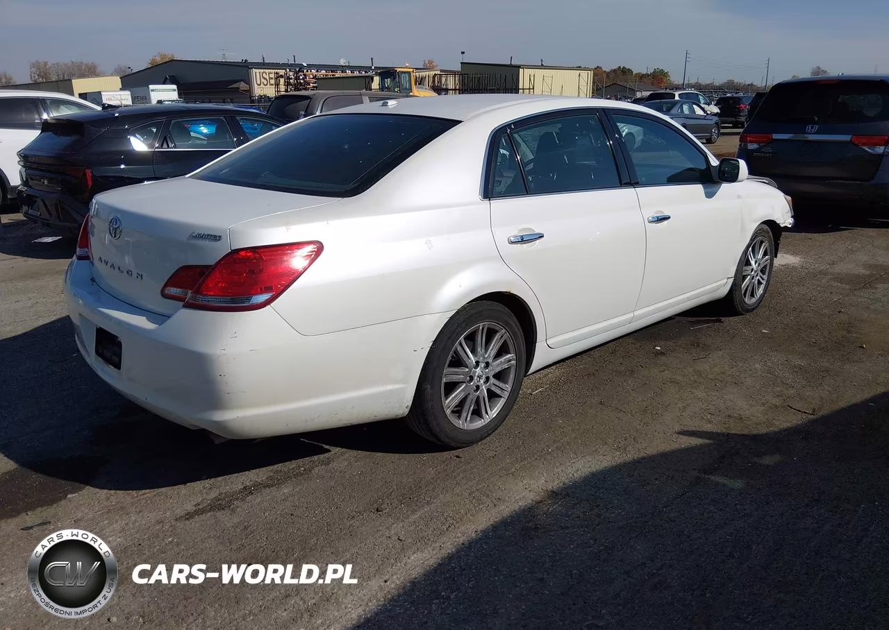 2010 Toyota Avalon Limited VIN:4T1BK3DB0AU359967 - 4