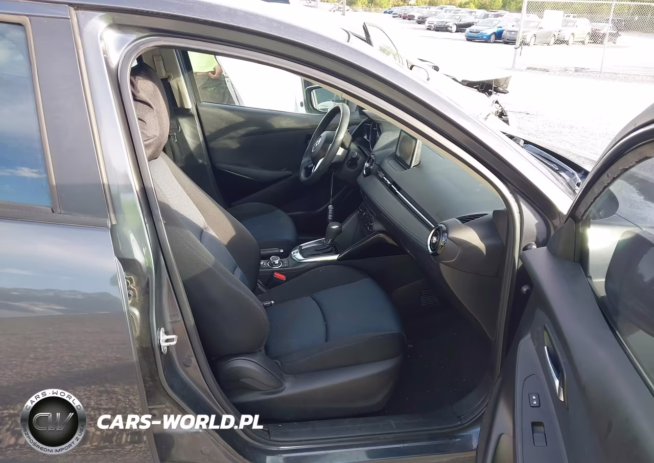 2016 Scion Ia VIN:3MYDLBZV8GY138471 - 5