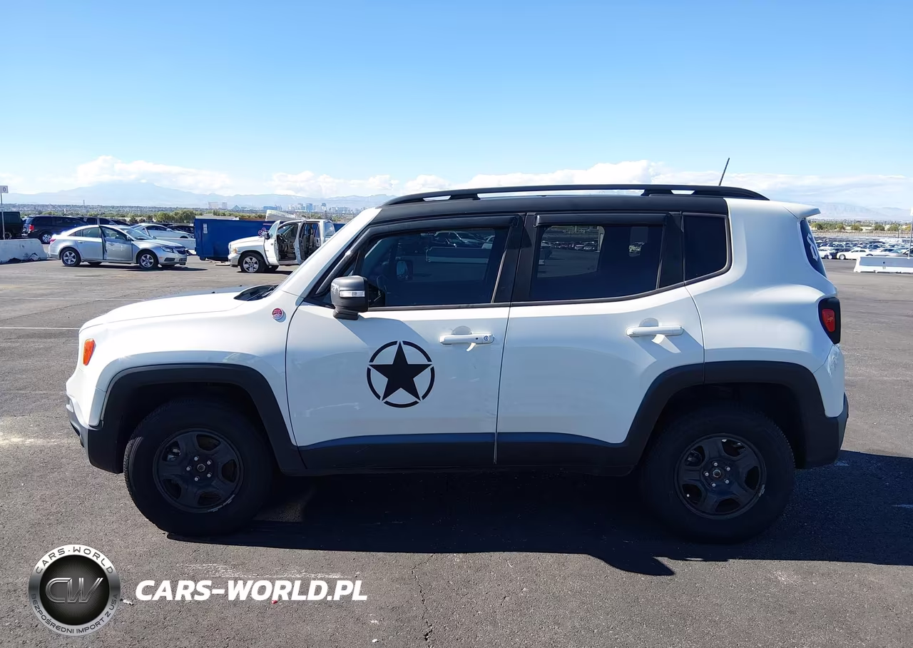 2018 Jeep Renegade Trailhawk 4X4 VIN:ZACCJBCB1JPH35519 - 15