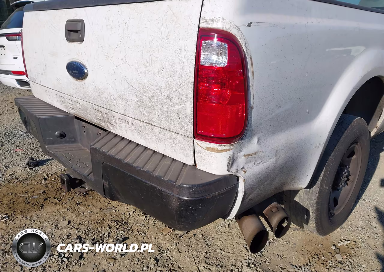 2010 Ford F-250 Xl-Xlt VIN:1FTSF2BR1AEA27209 - 12