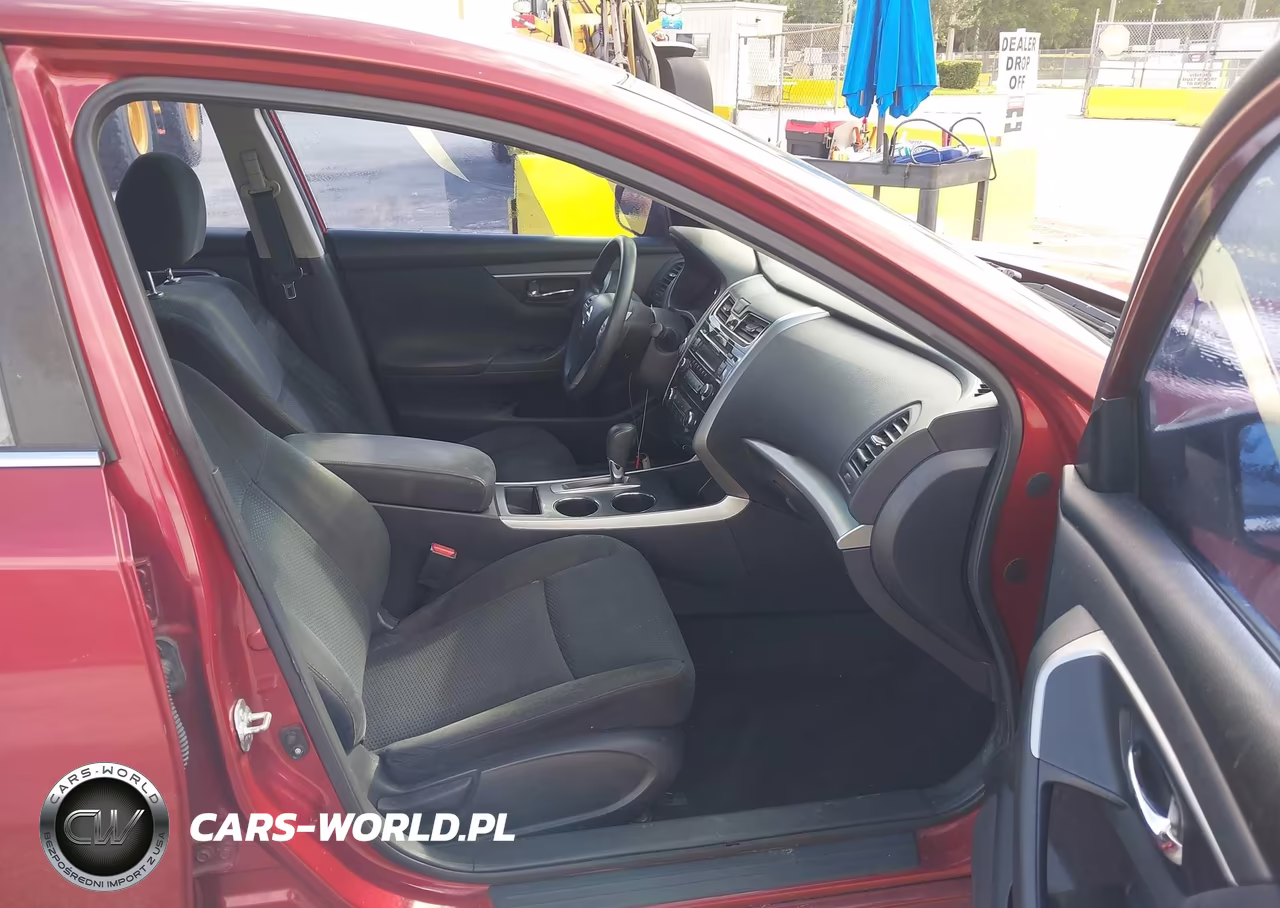 2015 Nissan Altima 2.5 S VIN:1N4AL3AP4FC219016 - 5