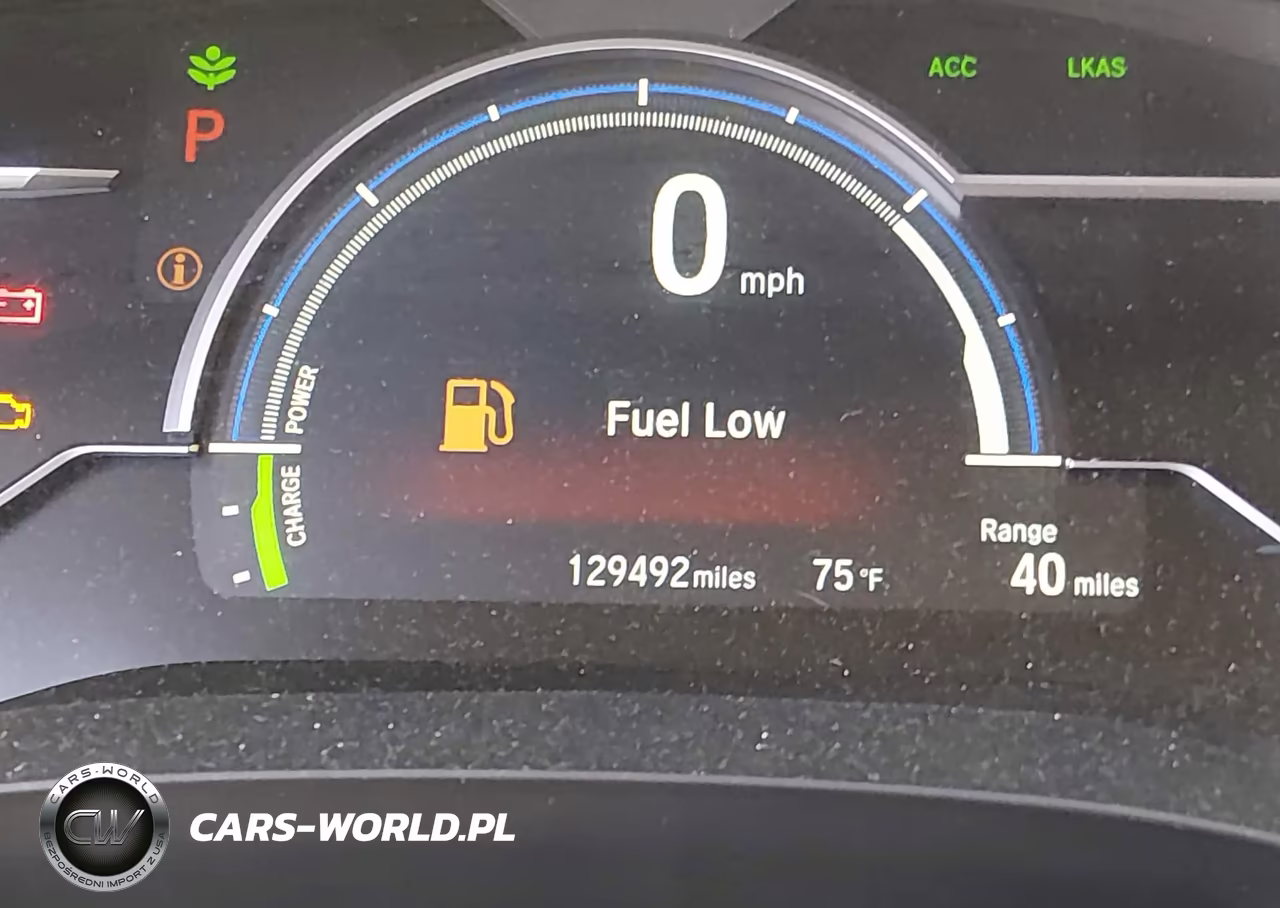 2018 Honda Clarity Plug-In Hybrid Touring VIN:JHMZC5F39JC015026 - 15