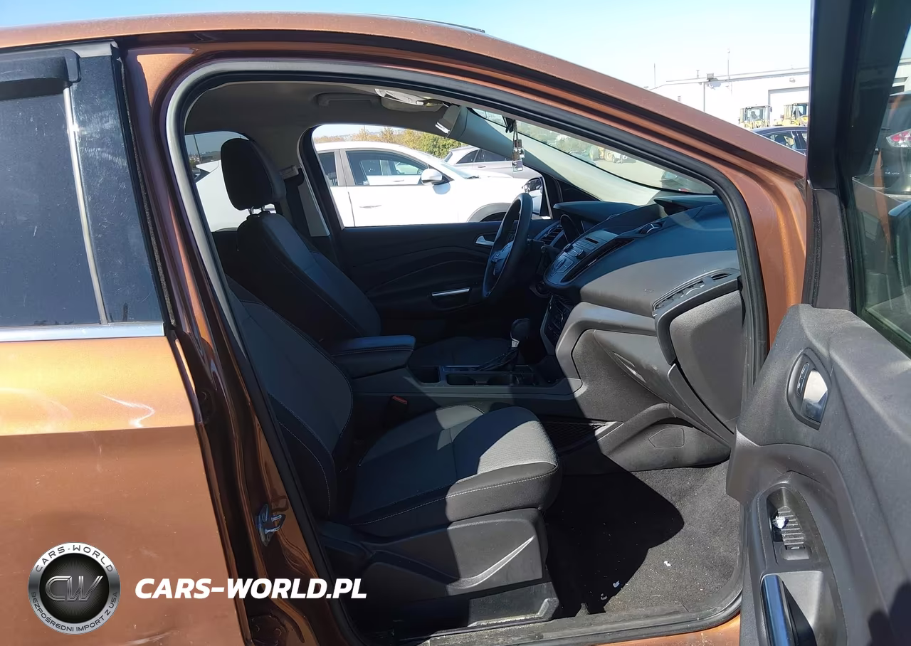 2017 Ford Escape Se VIN:1FMCU9GD3HUD15213 - 5